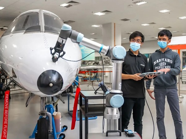 虚拟现实|虚拟仿真|三维虚拟技术|可视化工程|虚拟仿真交互|航空航天|汽车仿真|轮船仿真|列车仿真|多媒体应用|轨道交通|船舶制造|能源矿业|电力仿真|游戏开发|虚拟漫游|建筑设计|石油钻井|核能开放|互动营销|展览展示|爱迪斯通