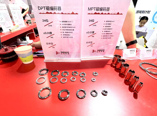 虚拟现实|虚拟仿真|三维虚拟技术|可视化工程|虚拟仿真交互|航空航天|汽车仿真|轮船仿真|列车仿真|多媒体应用|轨道交通|船舶制造|能源矿业|电力仿真|游戏开发|虚拟漫游|建筑设计|石油钻井|核能开放|互动营销|展览展示|爱迪斯通