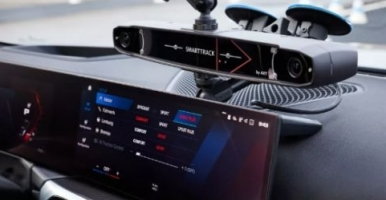 art小规模光学追踪设备smarttrack3，适用于驾驶室内的运动追踪002cc全讯开户送白菜的解决方案